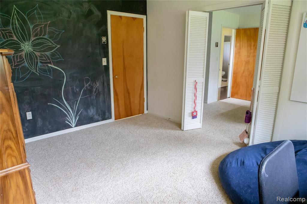 2511 Ellis Road Ypsilanti, MI 48197 - Photo 24 of 46