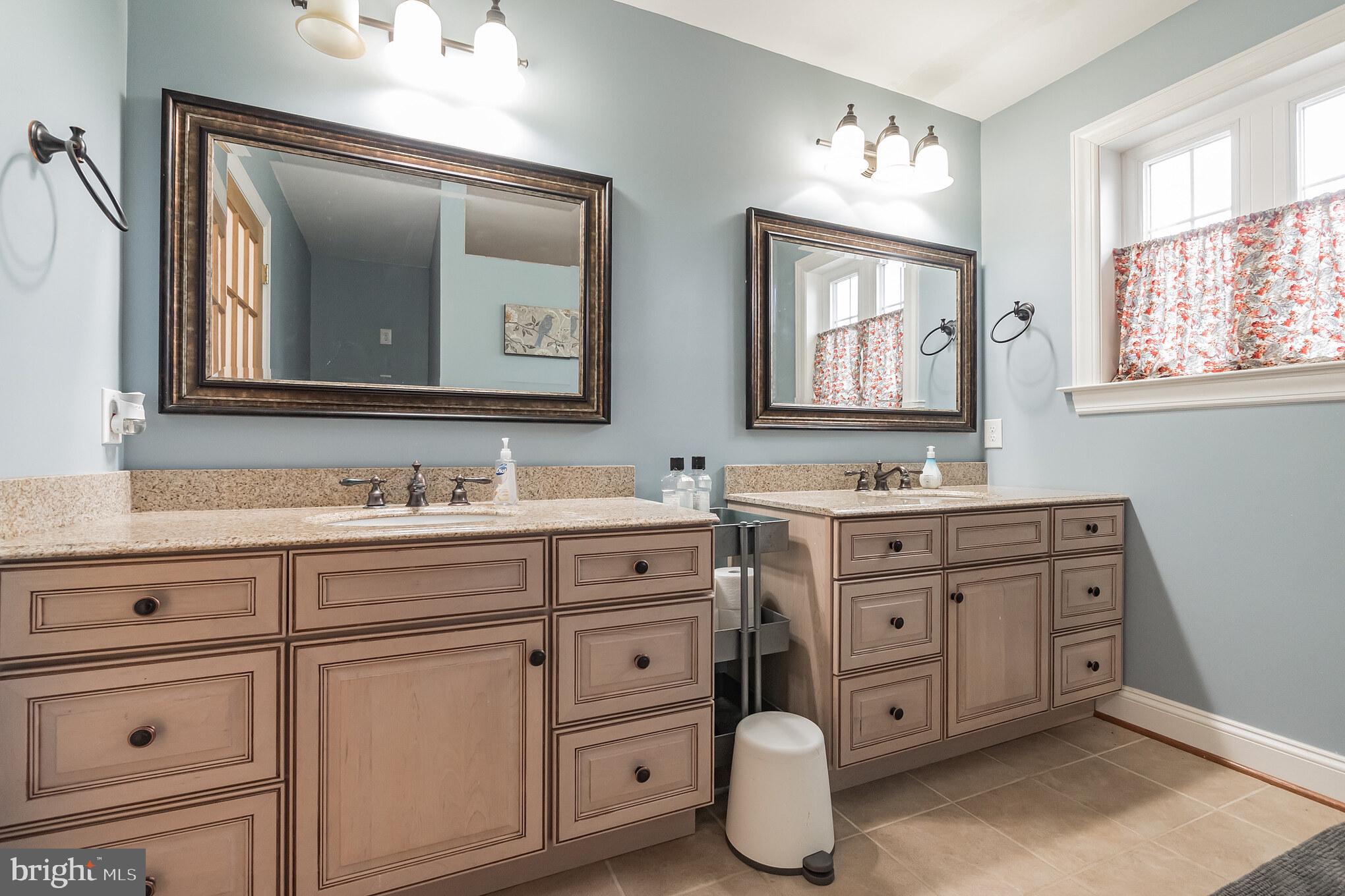 4605 Ridge Road Mount Airy, MD 21771 - Photo 18 of 35