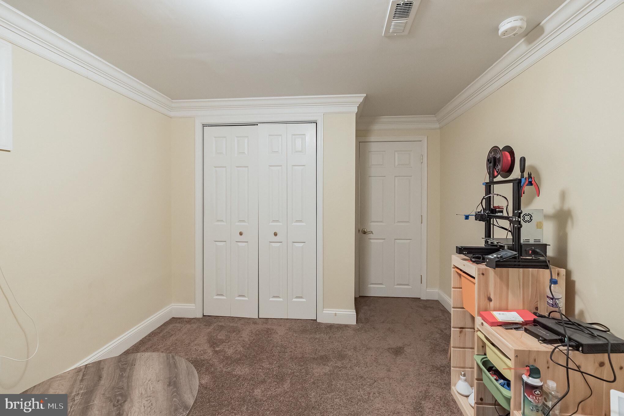 4605 Ridge Road Mount Airy, MD 21771 - Photo 28 of 35