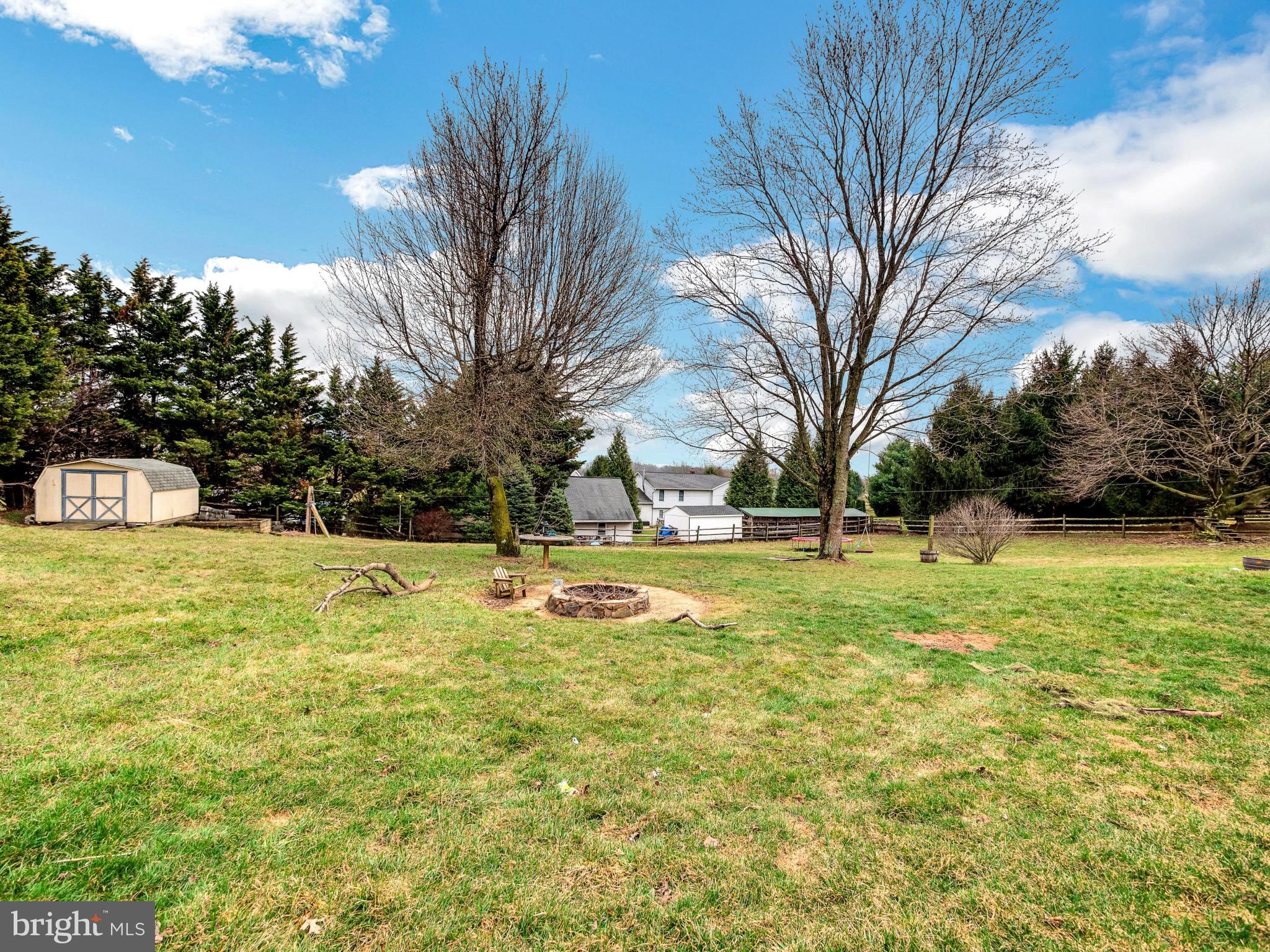 4605 Ridge Road Mount Airy, MD 21771 - Photo 32 of 35
