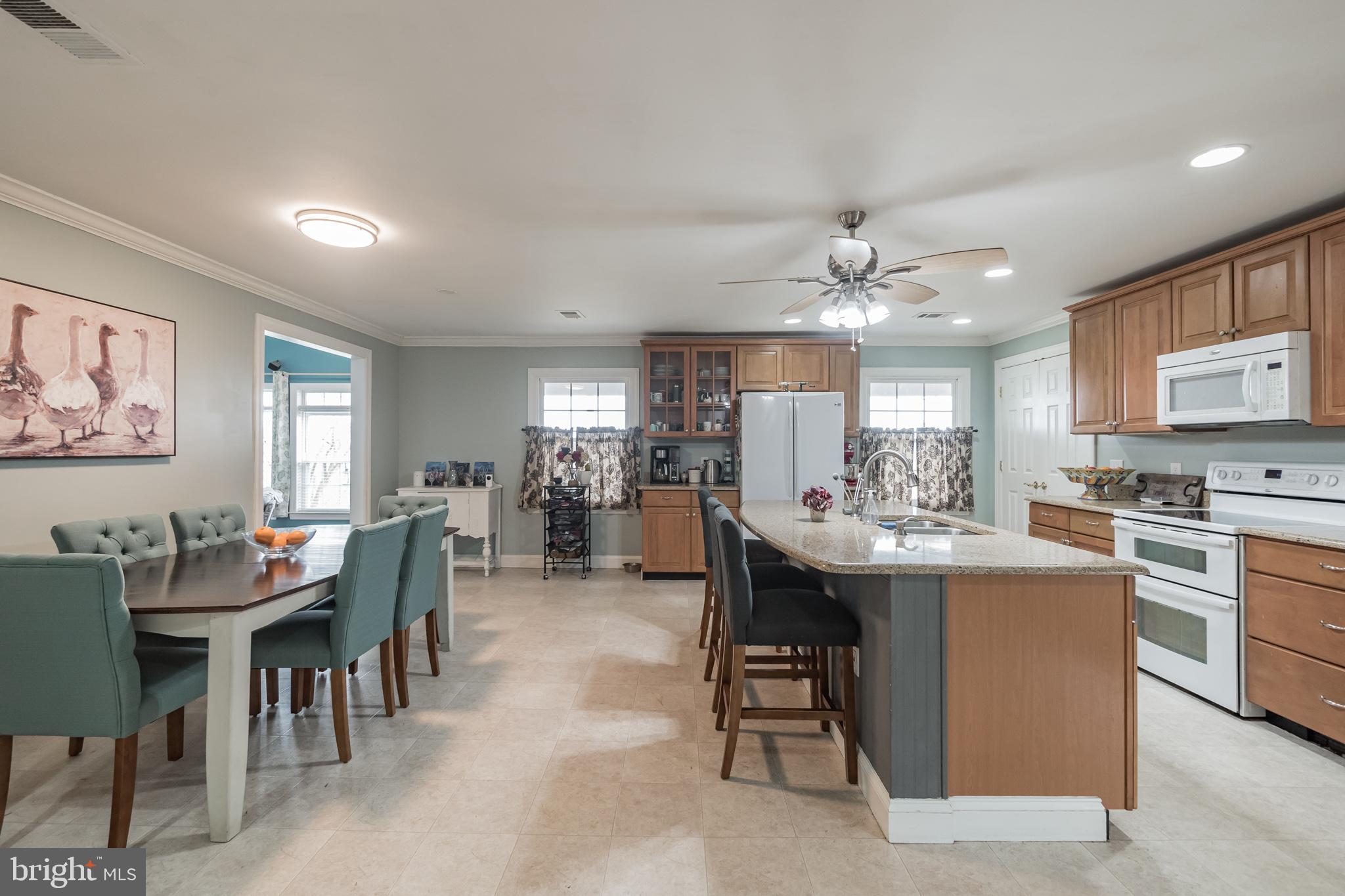 4605 Ridge Road Mount Airy, MD 21771 - Photo 6 of 35