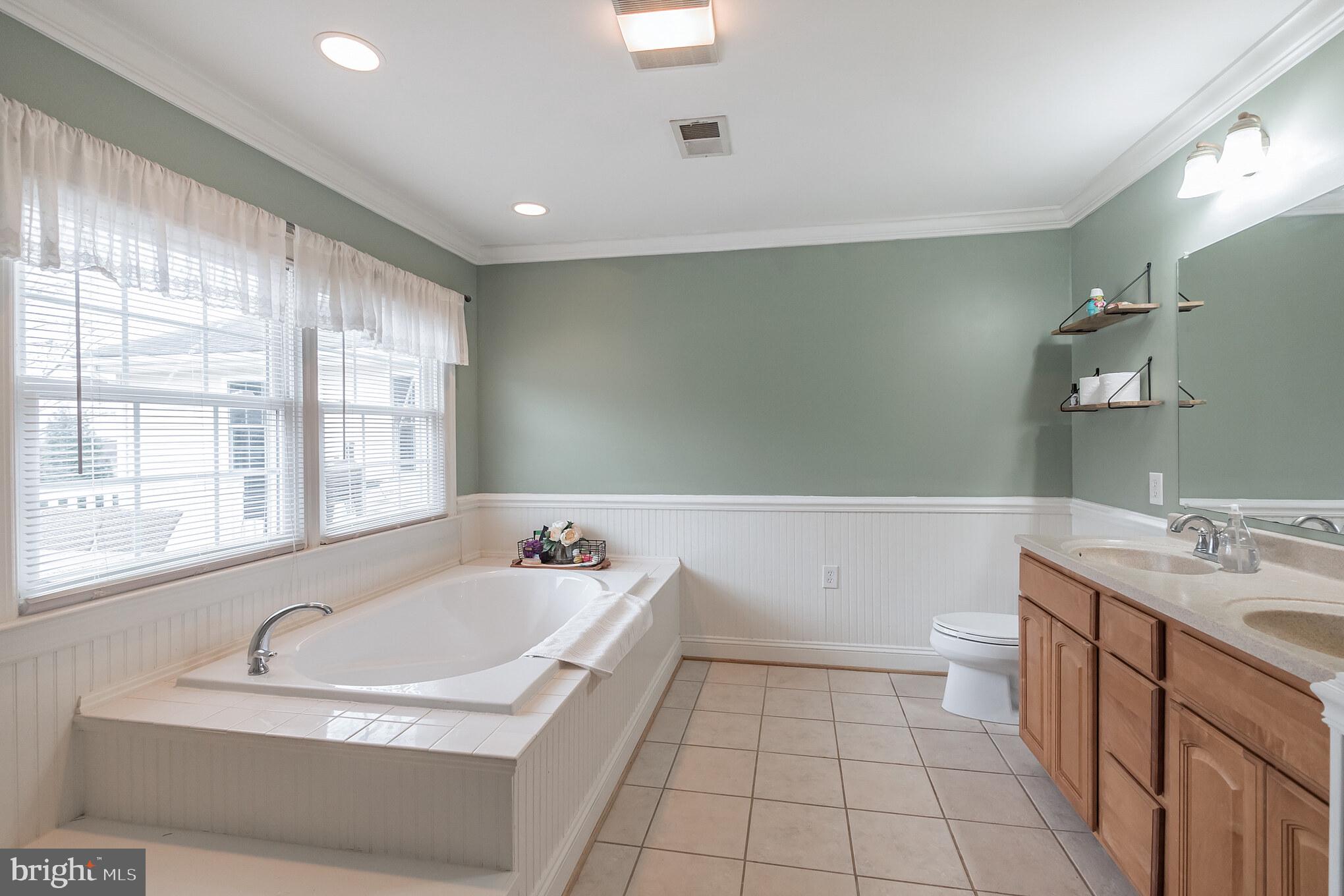 4605 Ridge Road Mount Airy, MD 21771 - Photo 10 of 35