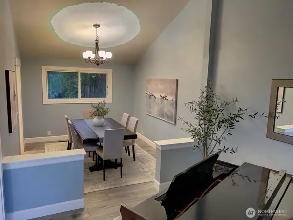 $749,950 | 21010 9th Avenue South, Des Moines, WA 98198