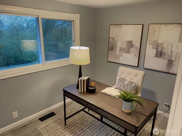 $749,950 | 21010 9th Avenue South, Des Moines, WA 98198
