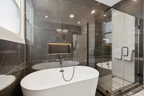 $1,250,000 | 1234 Francisco Street, Unit 6, San Francisco, CA 94123