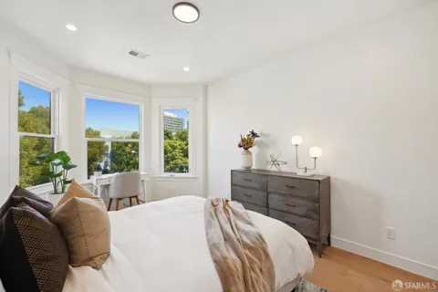 $1,250,000 | 1234 Francisco Street, Unit 6, San Francisco, CA 94123