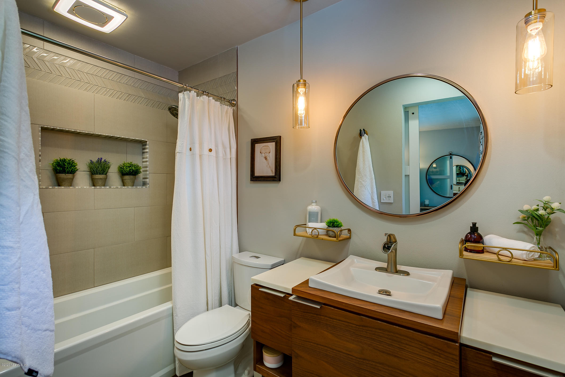 1225 Alderman Road East Jacksonville, FL 32211 - Photo 23 of 41 23-Owners Bathroom