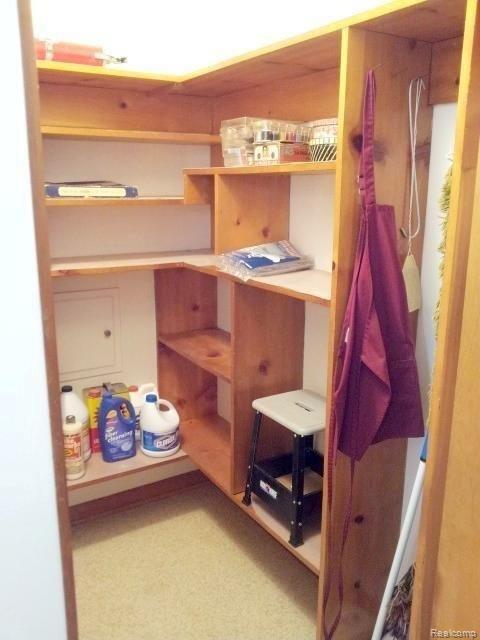 8626 32 Mile Road Washington, MI 48095 - Photo 7 of 25 8626 32 Mile #7 storage.jpg