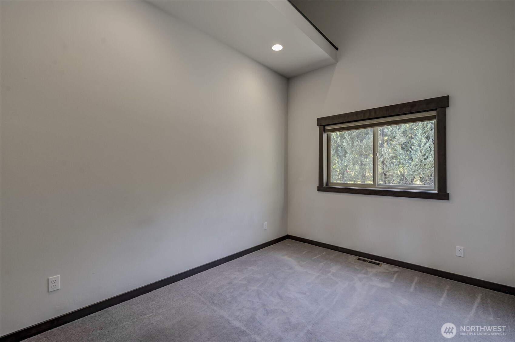 2136 West Honeysett Road Wenatchee, WA 98801 - Photo 22 of 36 Gallery Image 22