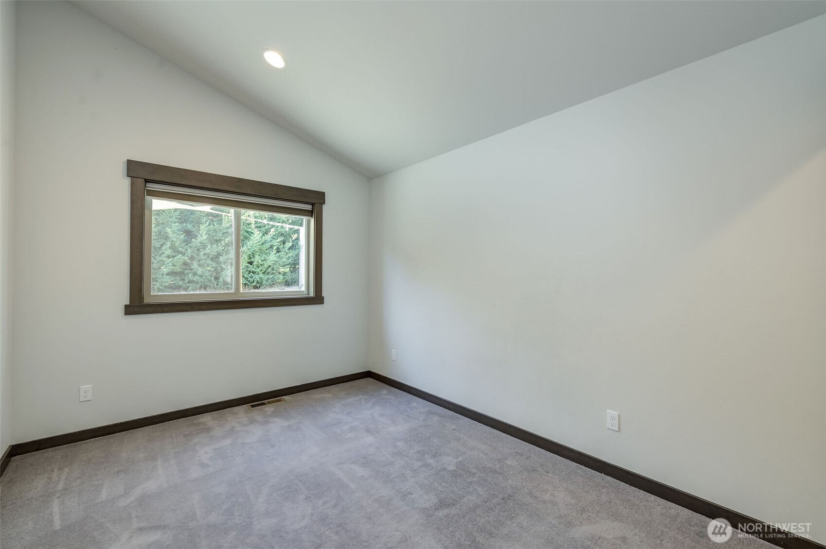 2136 West Honeysett Road Wenatchee, WA 98801 - Photo 25 of 36 Gallery Image 25