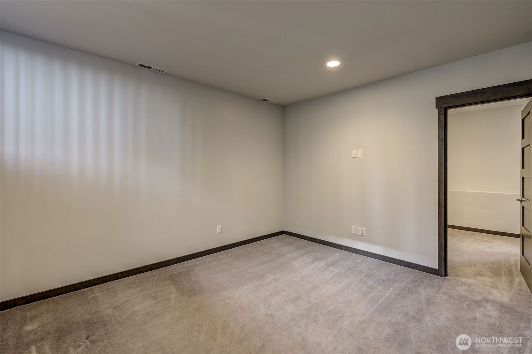 2136 West Honeysett Road Wenatchee, WA 98801 - Photo 30 of 36 Gallery Image 30