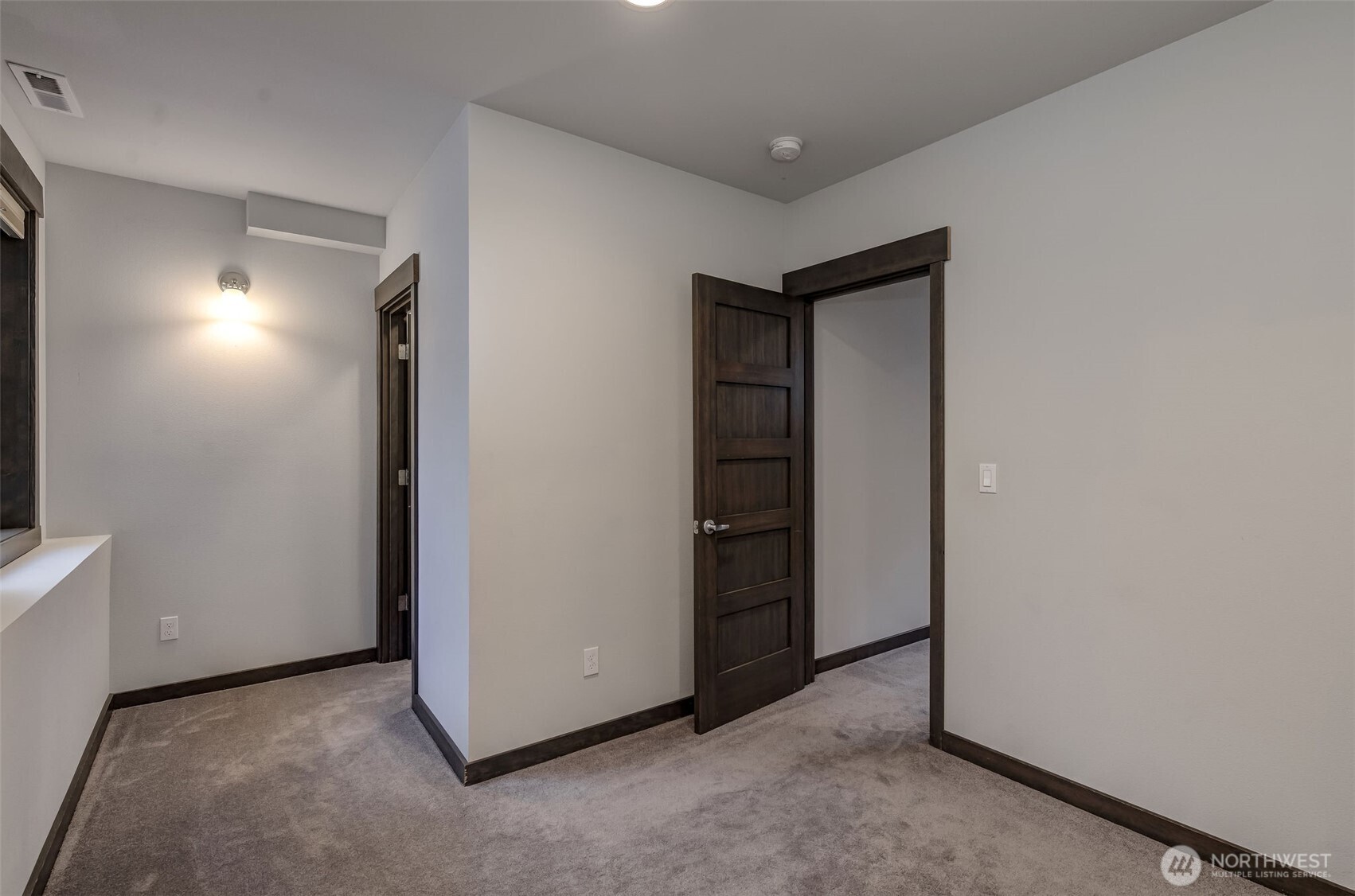 2136 West Honeysett Road Wenatchee, WA 98801 - Photo 33 of 36 Gallery Image 33
