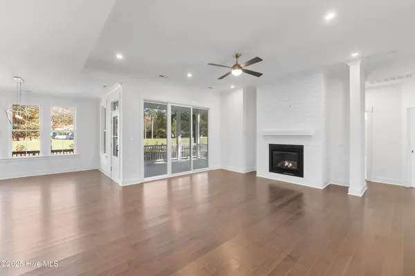 $499,900 | 172 Roanoke Drive, Hertford, NC 27944