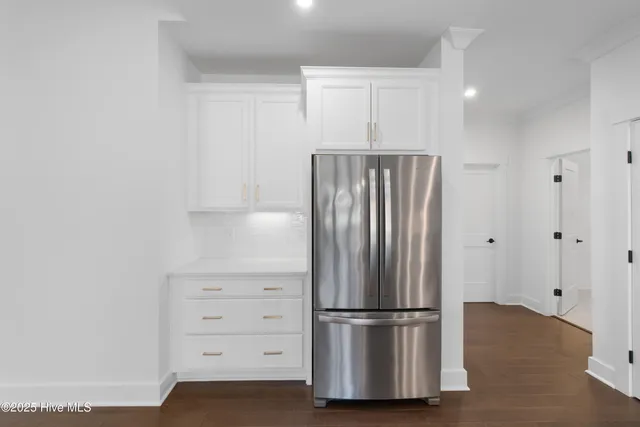 $499,900 | 172 Roanoke Drive, Hertford, NC 27944