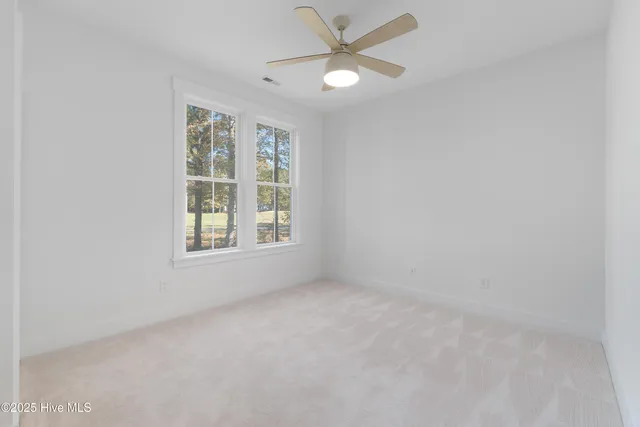 $499,900 | 172 Roanoke Drive, Hertford, NC 27944