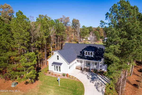 $499,900 | 172 Roanoke Drive, Hertford, NC 27944