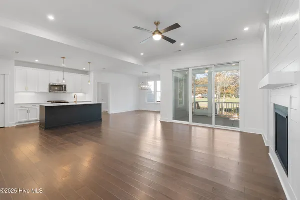 $499,900 | 172 Roanoke Drive, Hertford, NC 27944