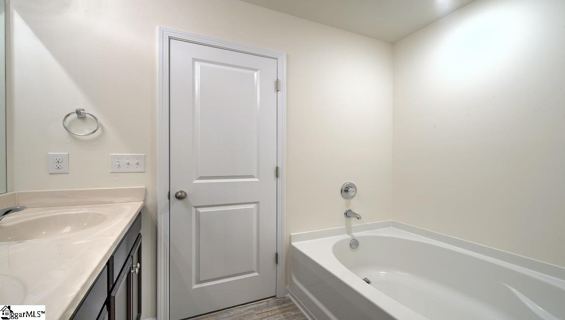 592 Craftsman Lane Boiling Springs, SC 29316 - Photo 17 of 32 Gallery Image 17