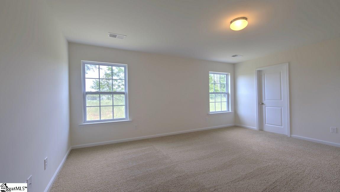 592 Craftsman Lane Boiling Springs, SC 29316 - Photo 26 of 32 2nd master on 2nd level