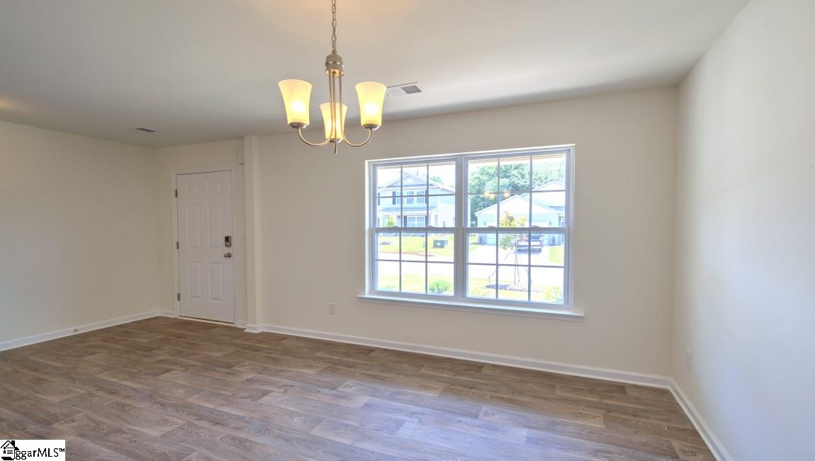 592 Craftsman Lane Boiling Springs, SC 29316 - Photo 5 of 32 Gallery Image 5