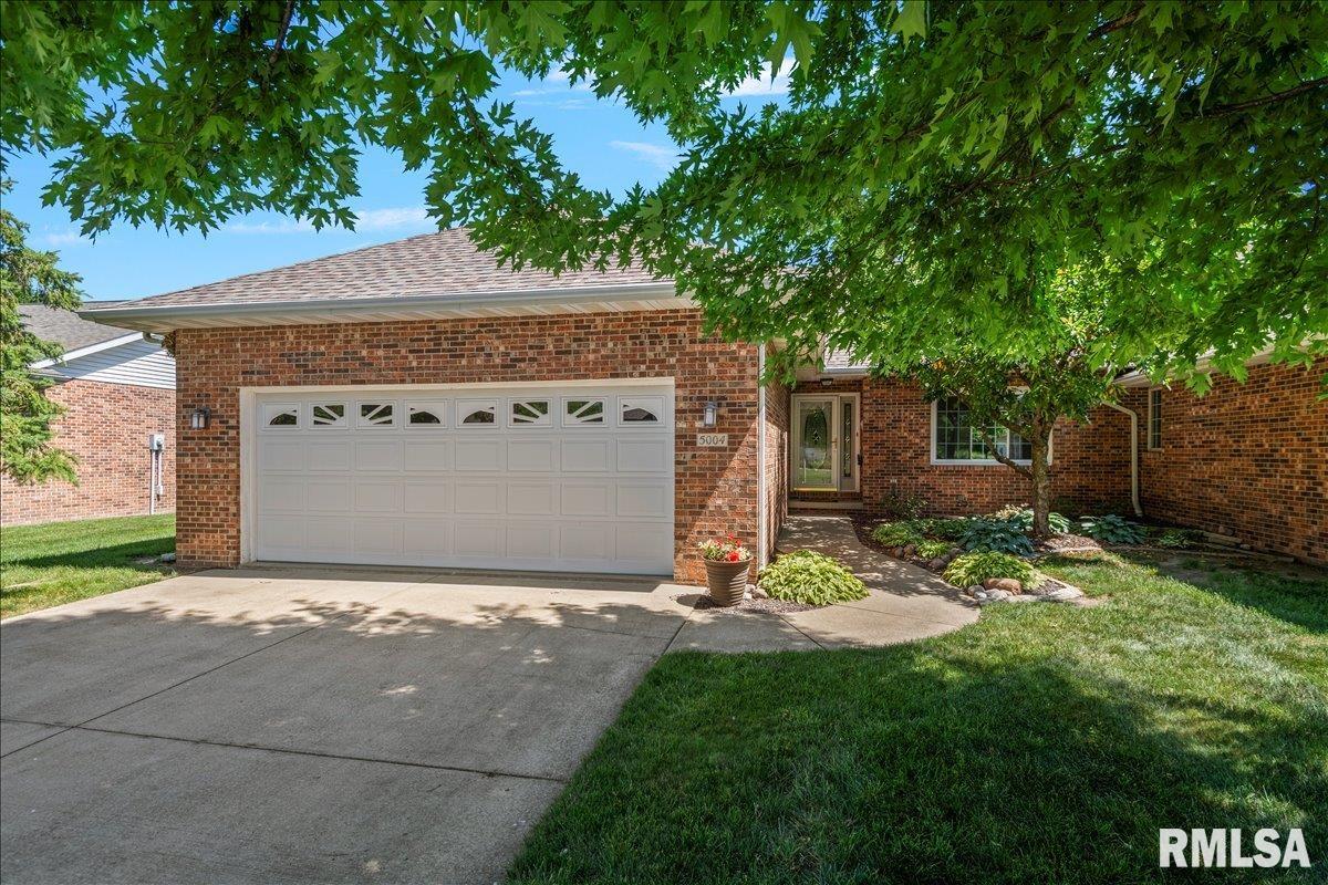 5004 Eagle Ridge Springfield, IL 62711 - Photo 1 of 35
