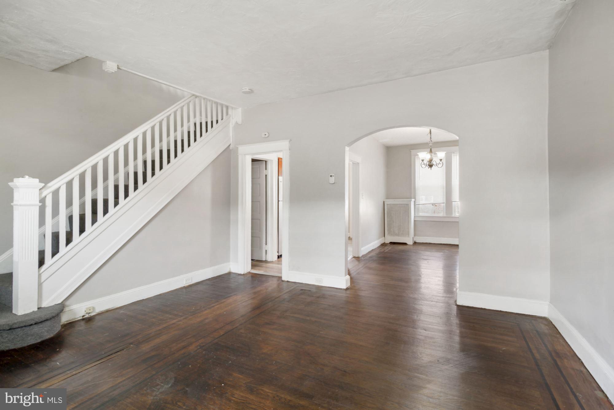 6 North Tremont Road Baltimore, MD 21229 - Photo 4 of 29 Gallery Image 4