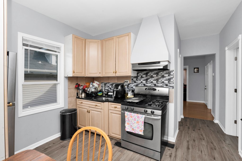 1611 St Charles Road Maywood, IL 60153 - Photo 15 of 27