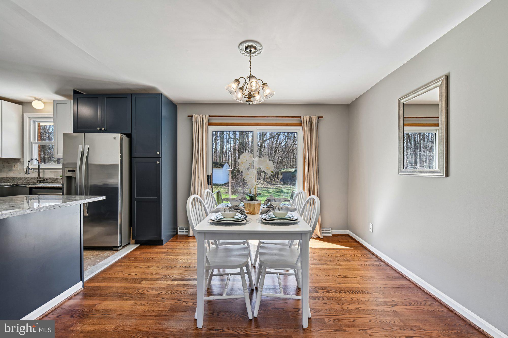 16601 Candy Hill Road Upper Marlboro, MD 20772 - Photo 3 of 55 Dining space ready for everyday meals or hosting