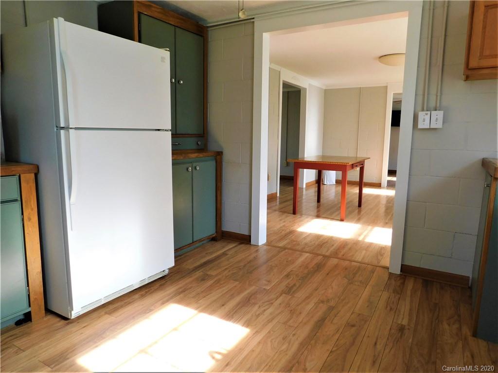 5411 Armfield Mill Road Monroe, NC 28112 - Photo 21 of 33 a view of kitchen with furniture and refrigerator