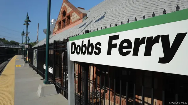 a street sign on a street