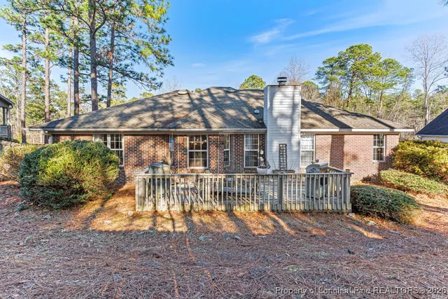 $420,000 | 230 Kingswood Circle, Pinehurst, NC 28374