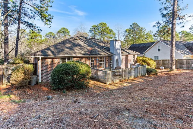 $420,000 | 230 Kingswood Circle, Pinehurst, NC 28374