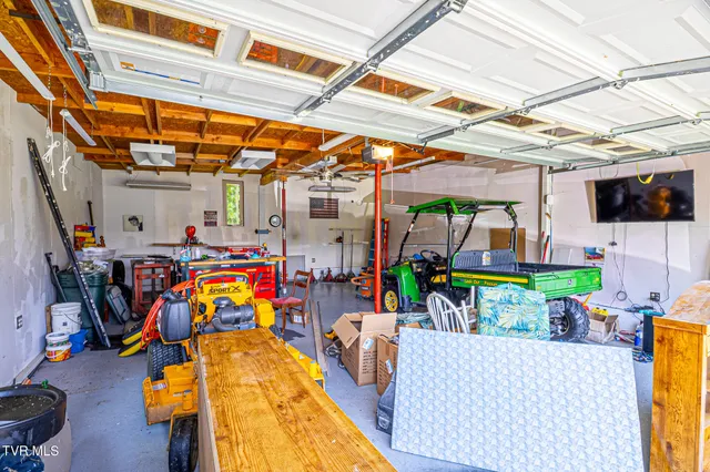 $185,000 | 835 West Bear Hollow Road, Rogersville, TN 37857