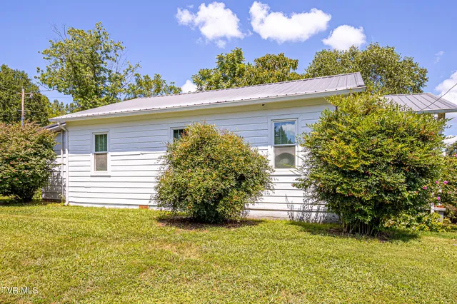 $185,000 | 835 West Bear Hollow Road, Rogersville, TN 37857