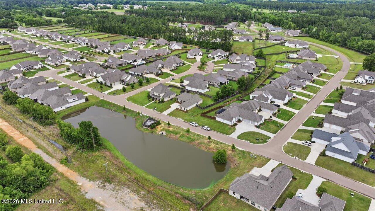 229 Reservoir Way Brandon, MS 39047 - Photo 44 of 47 50-229 Reservoir Way _ Hometoursms.com