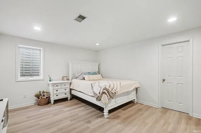 $518,000 | 21369 Sylvan Court, Bristol, IN 46507