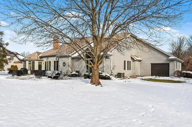 $518,000 | 21369 Sylvan Court, Bristol, IN 46507