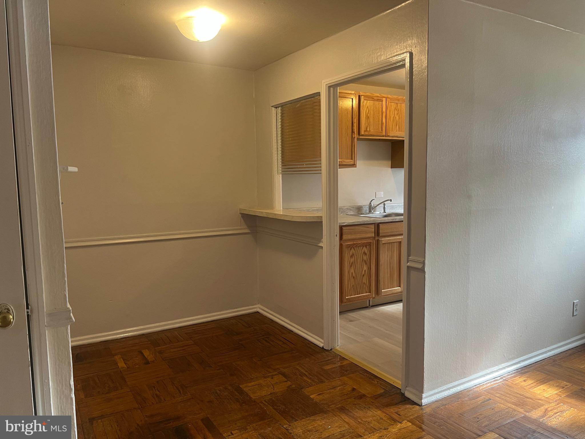 549 Wiltshire Road Upper Darby, PA 19082 - Photo 3 of 12 Dining Area
