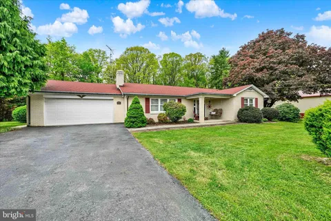 $675,000 | 1609 Fairmount Road, Hampstead, MD 21074