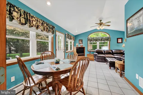 $675,000 | 1609 Fairmount Road, Hampstead, MD 21074