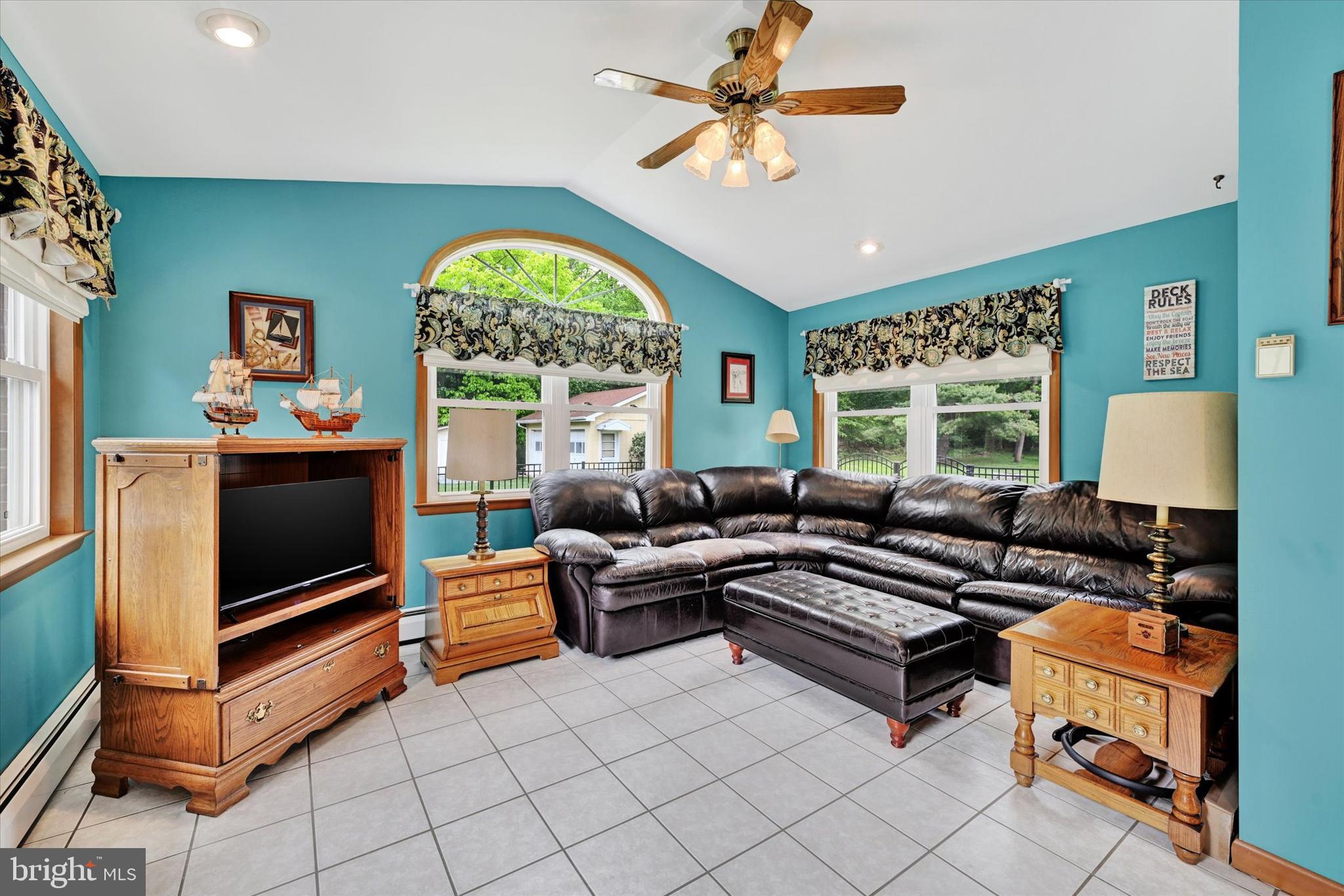 1609 Fairmount Road Hampstead, MD 21074 - Photo 17 of 44