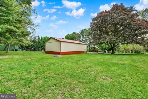 $675,000 | 1609 Fairmount Road, Hampstead, MD 21074