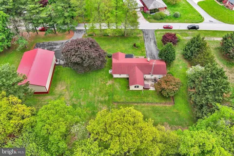 $675,000 | 1609 Fairmount Road, Hampstead, MD 21074