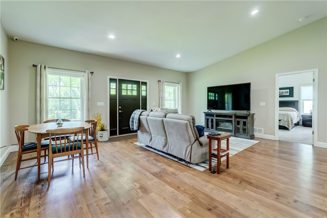 4338 Highway 90 Springport, NY 13160 - Photo 13 of 40