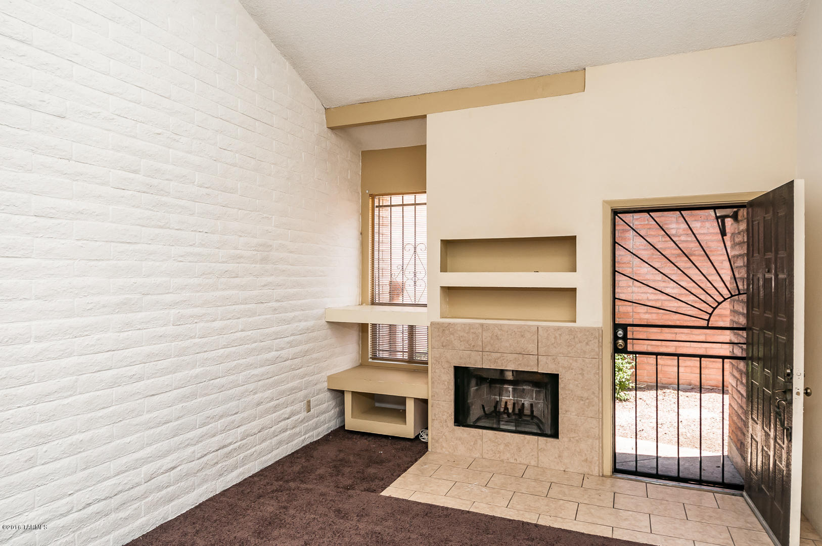 4314 East Allison Road Tucson, AZ 85712 - Photo 3 of 29 Gallery Image 3