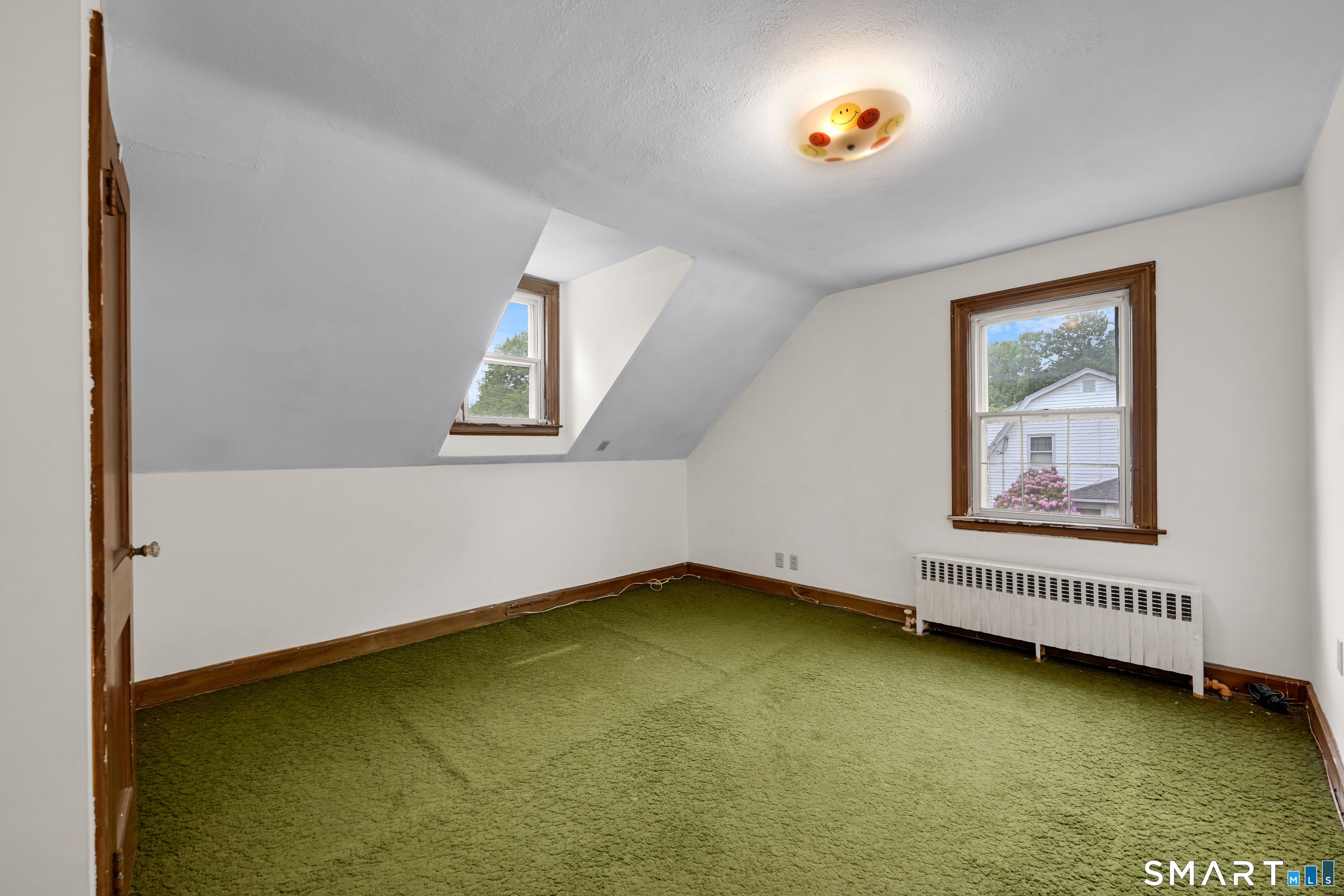 247 Stevens Street Bristol, CT 06010 - Photo 12 of 37