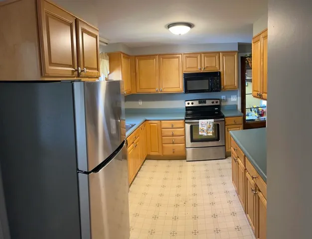 $329,000 | 164 Mayo Road, Hampden, ME 04444