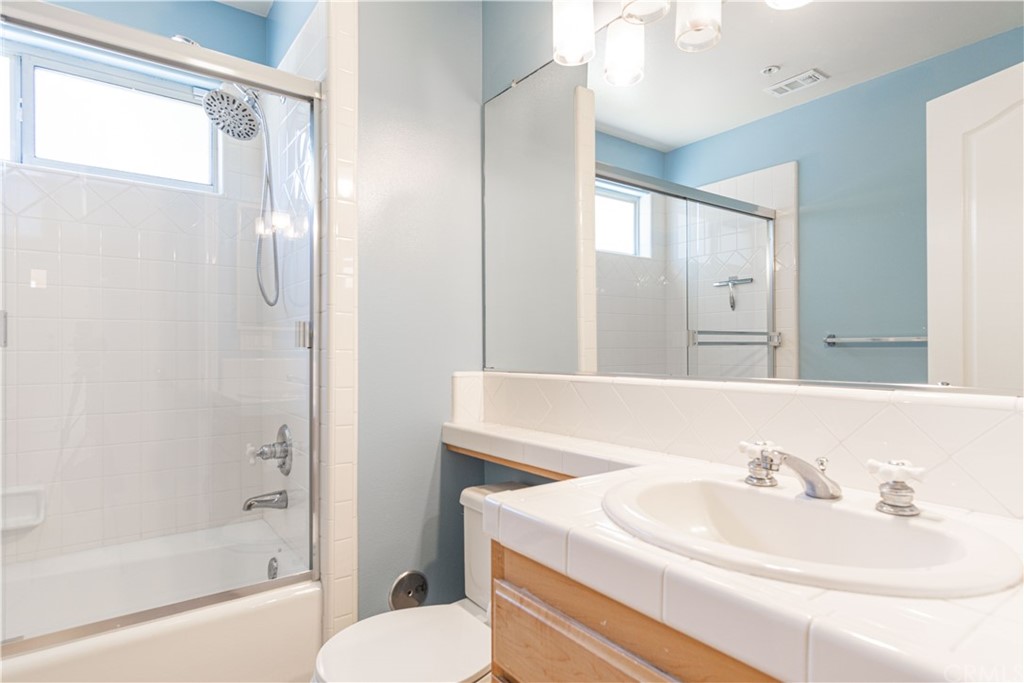 2319 Rockefeller Lane, Unit A Redondo Beach, CA 90278 - Photo 22 of 25