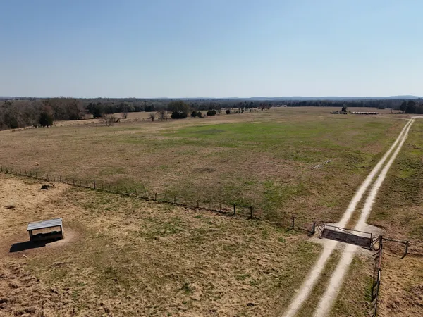 $807,500 | 2 Fcr 510, Fairfield, TX 75840