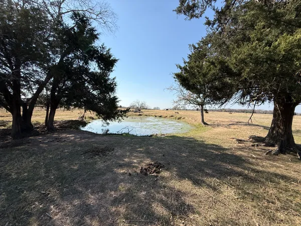 $807,500 | 2 Fcr 510, Fairfield, TX 75840
